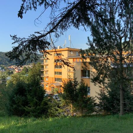 ホテル Korona Sanatorium Uzdrowiskowe ムシナ エクステリア 写真