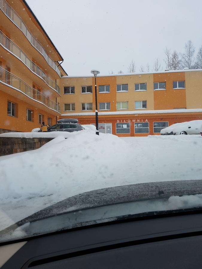 ホテル Korona Sanatorium Uzdrowiskowe ムシナ エクステリア 写真