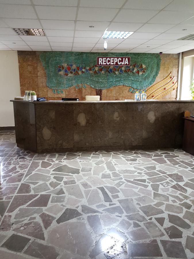 ホテル Korona Sanatorium Uzdrowiskowe ムシナ エクステリア 写真